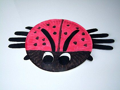 Paper-Plate-Ladybug-Crafts-For-Kids.jpg