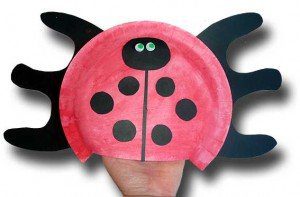 plate-ladybird-puppet-4-300x197.jpg